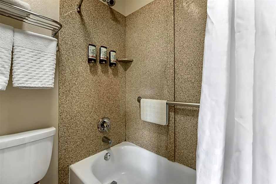 Best Western Tradewinds