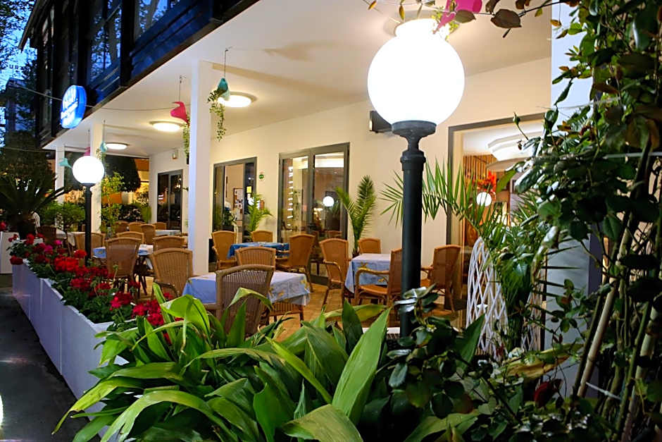 Hotel Busignani