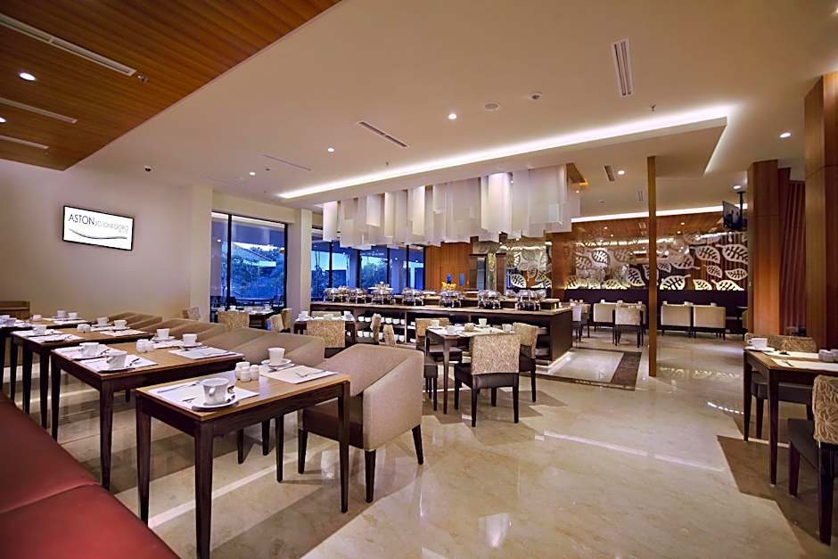 Aston Bojonegoro City Hotel