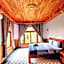 KNN Luxury Hill