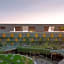YELLO Hotel Kuta Beachwalk Bali
