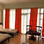3 Pax Charming Foggy Cold Breeze, Cozy Gardenville Hotel