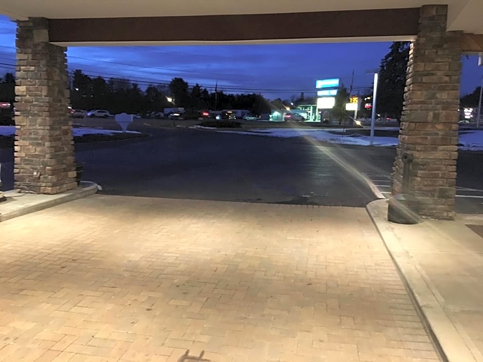 Landmark Motor Inn
