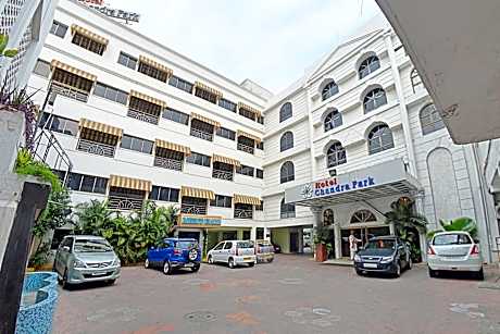 HOTEL CHANDRA PARK