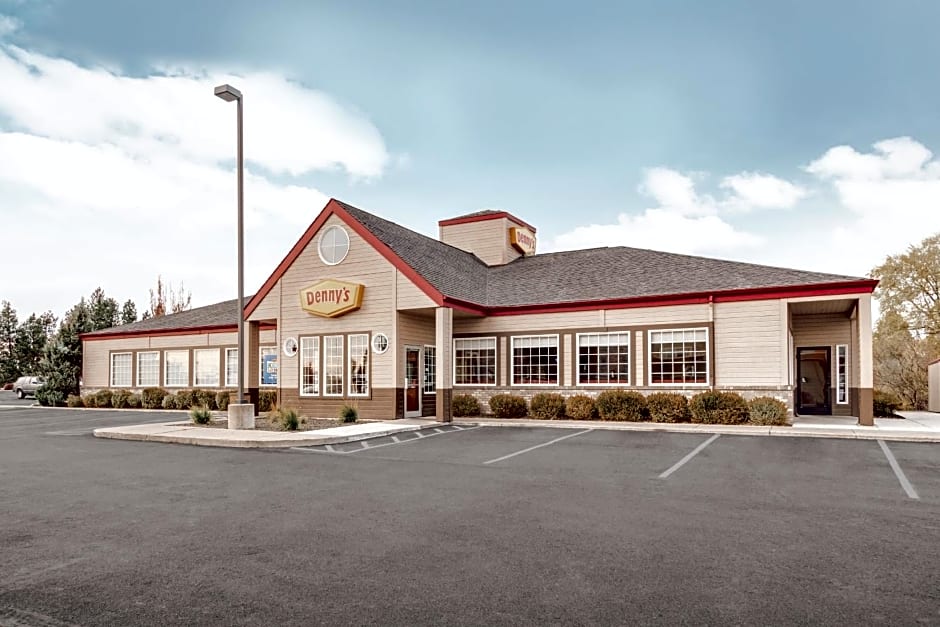 Best Western Plus Peppertree Airport Inn