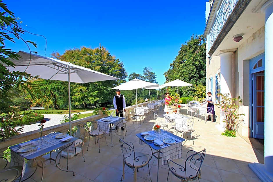 Logis Hotel Restaurant Chateau Bellevue