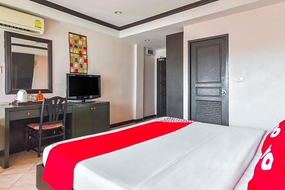 OYO 447 Royal Express Hua Hin