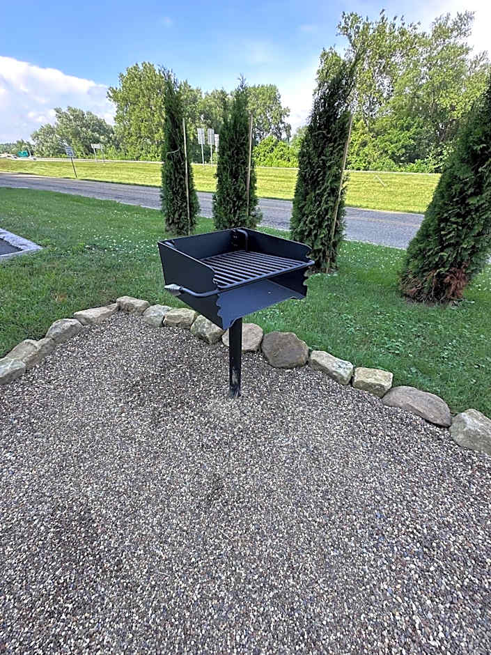 The Roscoe Boutique Motel