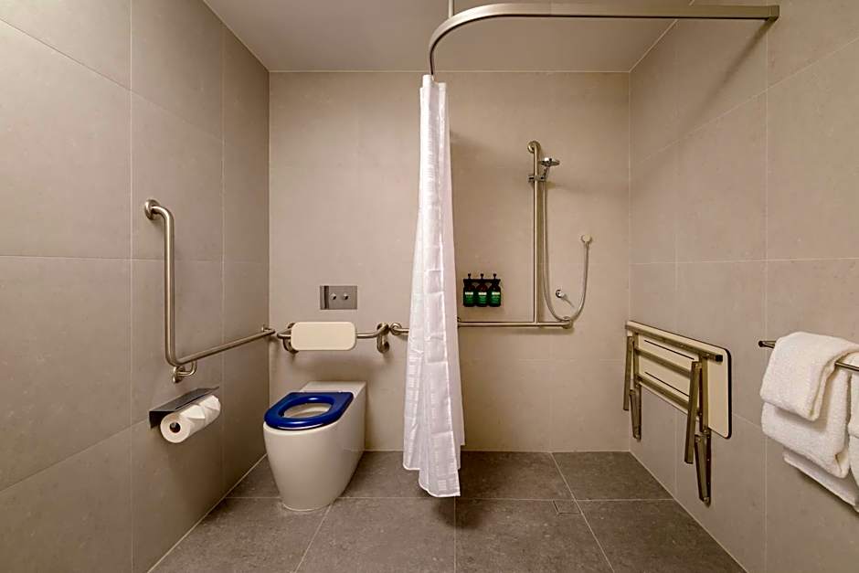 Crowne Plaza Adelaide Mawson Lakes By IHG