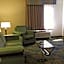 La Quinta Inn & Suites by Wyndham Albuquerque Airport