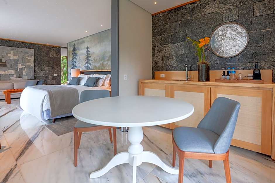 Hotel Toriba