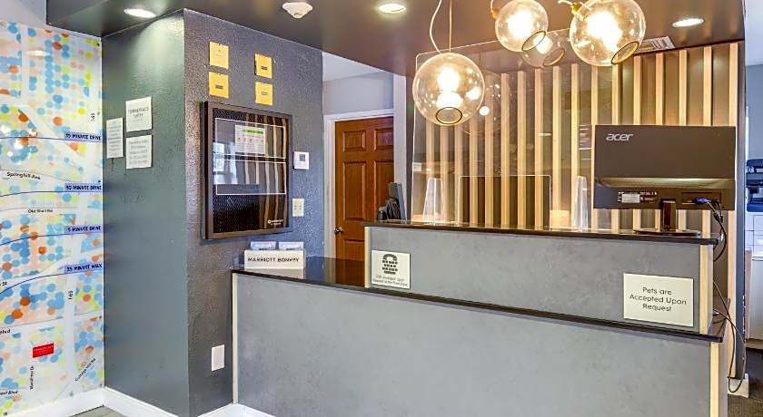 MainStay Suites