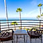 Pacific Terrace Hotel