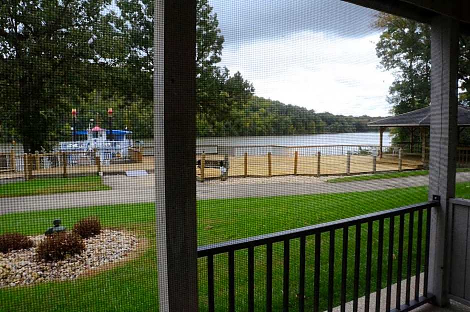 Paddle Wheel Inn