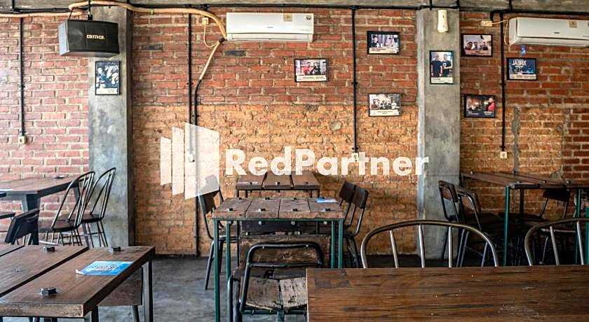 Jabrix Hotel Mitra RedDoorz