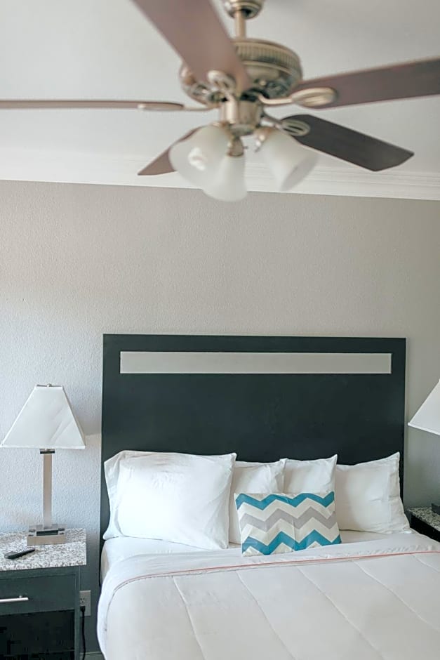 Sea Air Inn & Suites - Downtown - Restaurant Row
