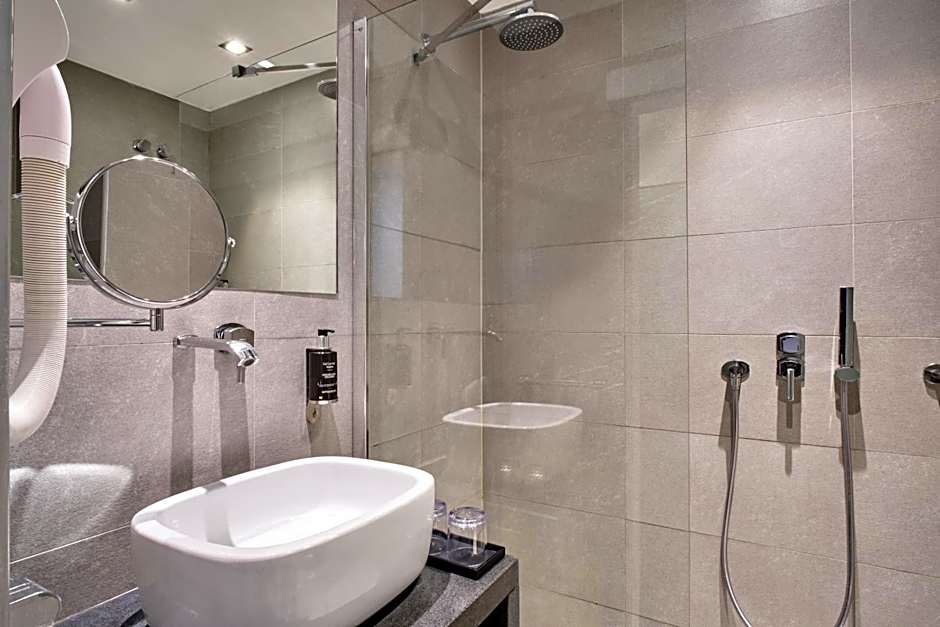 Aqua Hotel Brussels