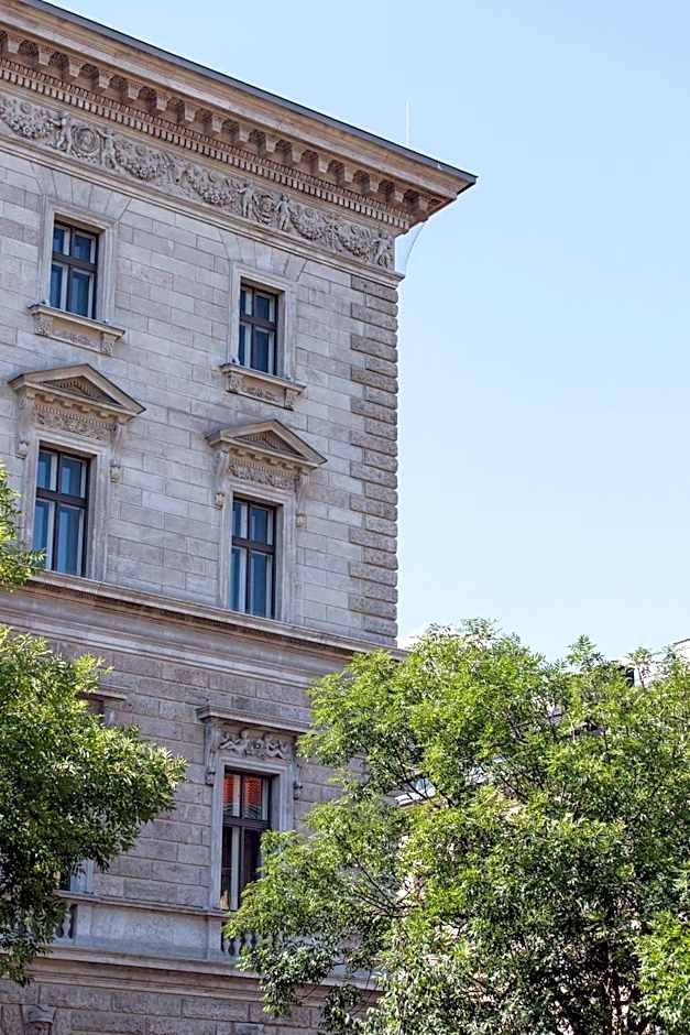 Hotel Oktogon Haggenmacher by Continental Group