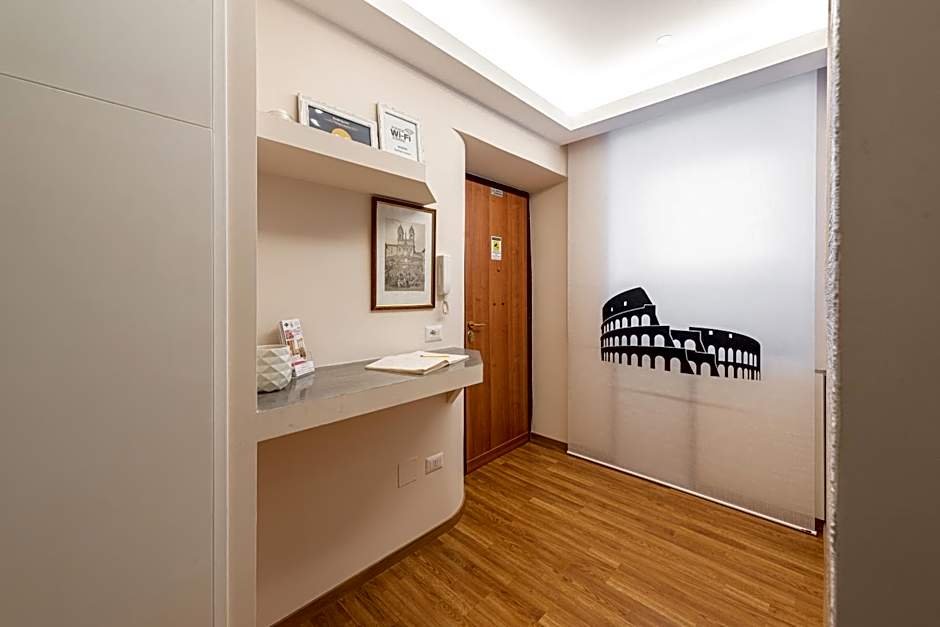 Top Floor Colosseo Guesthouse