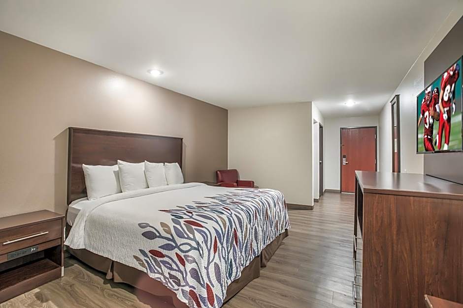 Red Roof Inn & Suites Lake Charles