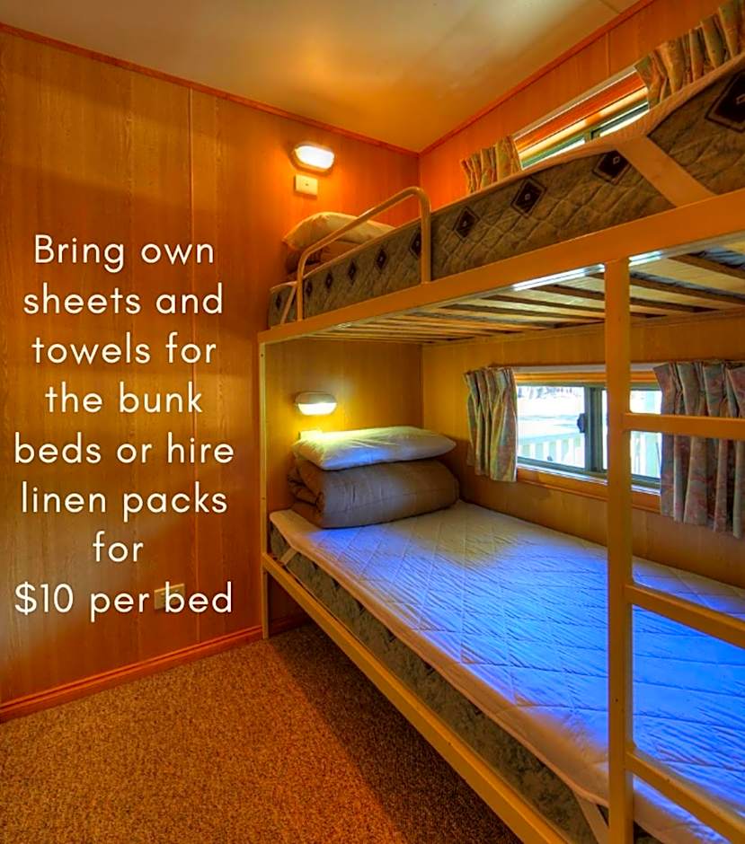 Photo 1 of 7 of Deluxe 2 Bedroom Cabin