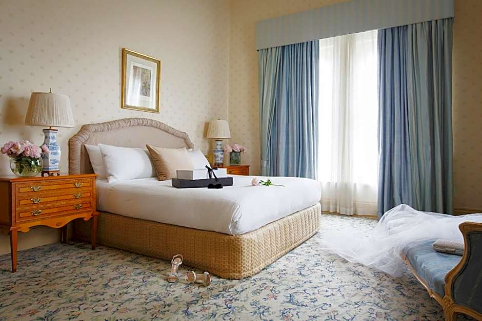 The Hotel Windsor