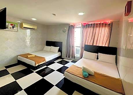 Quadraple Room