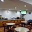 Super 8 by Wyndham Chiswell/Max Meadows Area