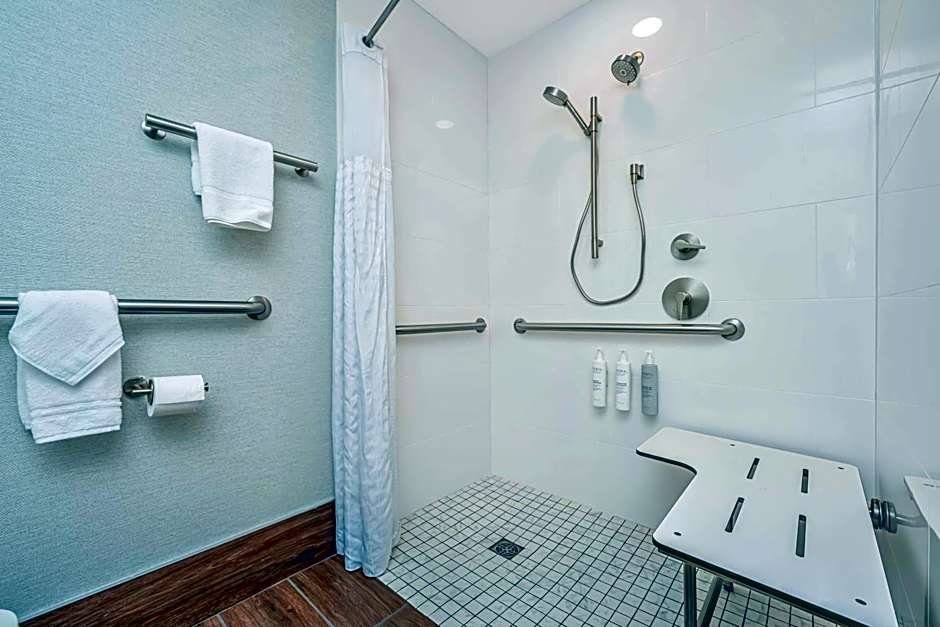 Hilton Garden Inn Charleston Airport