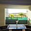 CJS Apartments - Chill or Drive am Nürburgring, new Box Spring Beds, new furniture, free Parking, WLan, TV-Streaming, Quiet Location