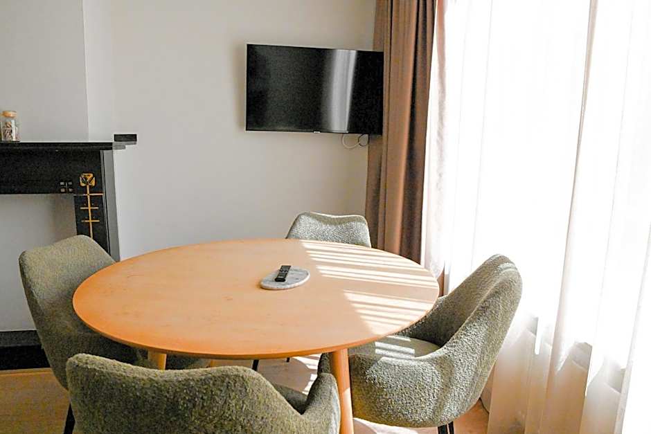 High Street Apartments