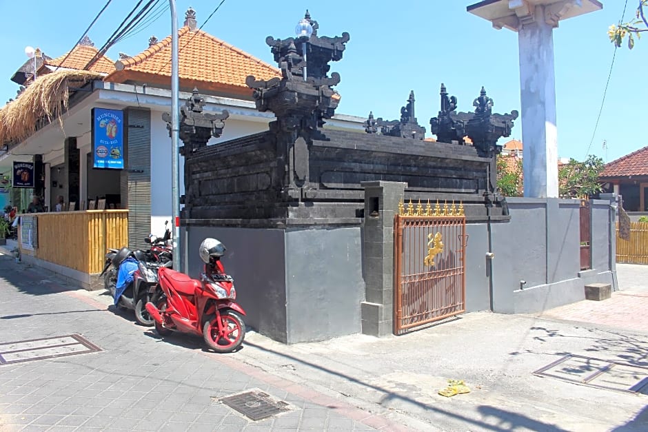 Jukung Villas Kuta