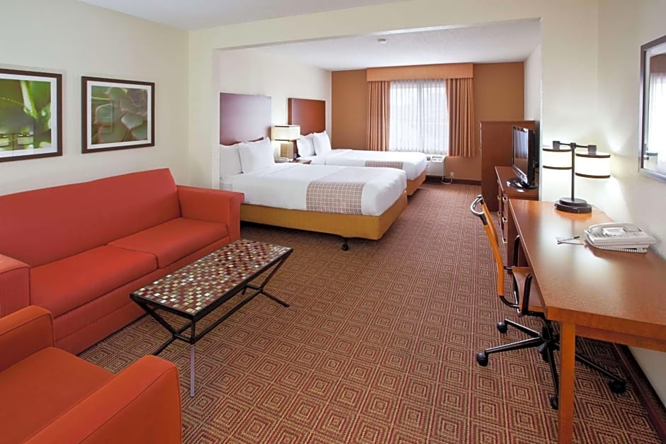 La Quinta by Wyndham Bannockburn-Deerfield