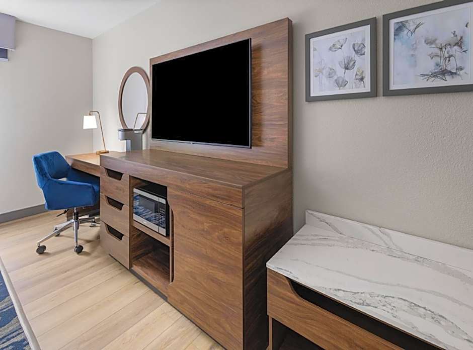 Hampton Inn By Hilton And Suites Richmond Glenside