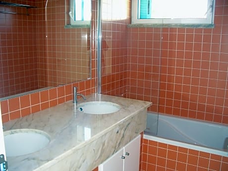 3 BEDROOM VILLA WITH PRIVATE POOL