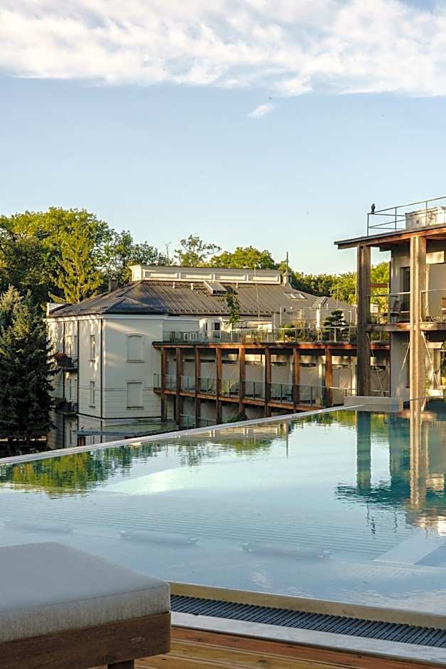 Bristol Art & Medical SPA