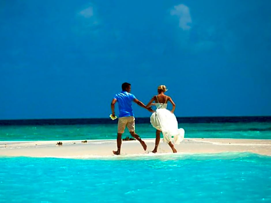 Stingray Beach Inn at Maafushi