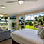 The Retreat Lakeside Merimbula