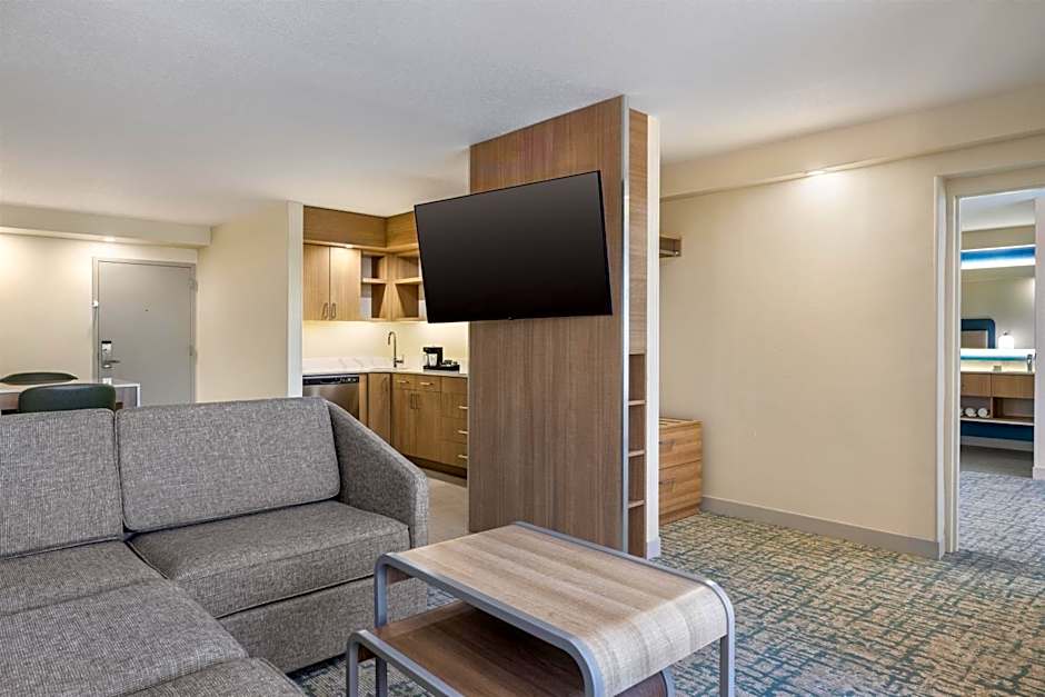 Homewood Suites by Hilton Tulsa South Medical District