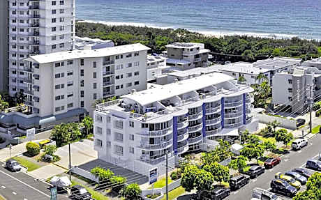 Coral Sea Apartments