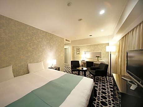 Premium Double Room - Smoking