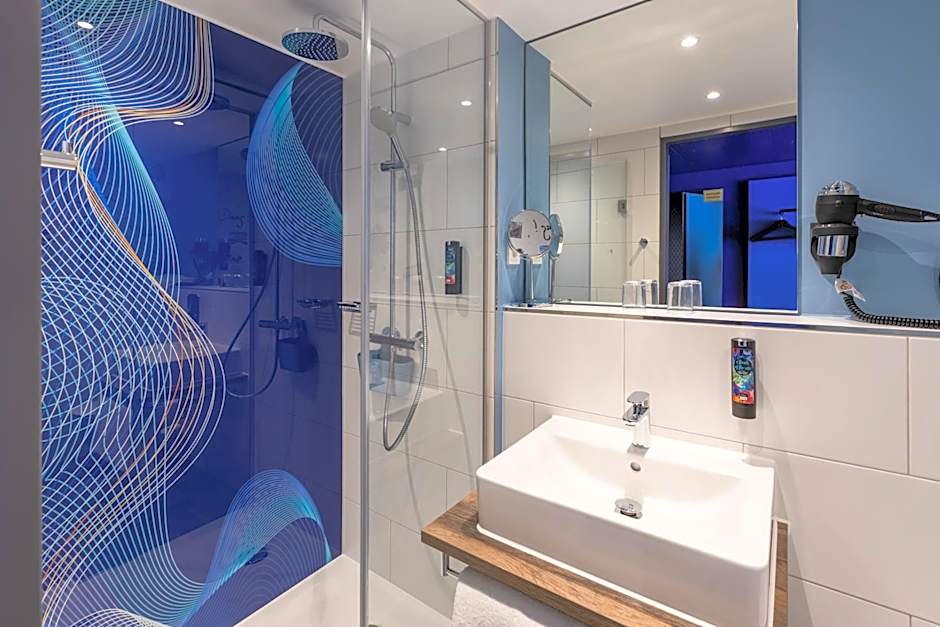 Holiday Inn - the niu, Wave Karlsruhe Oststadt By IHG
