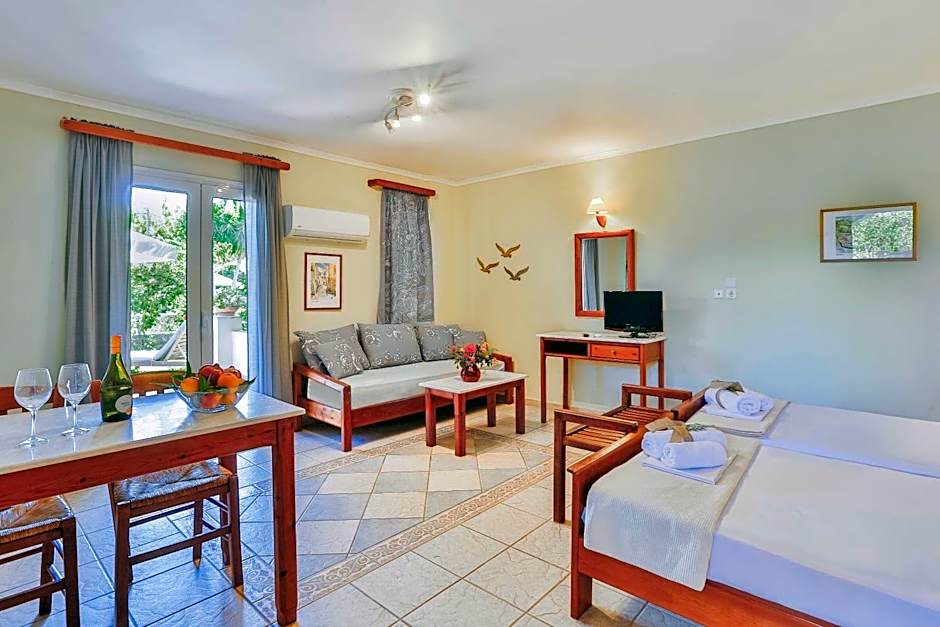 Sunny Garden Aparthotel