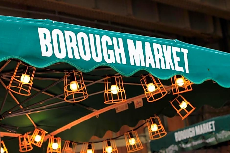 Travelodge London Central City Road