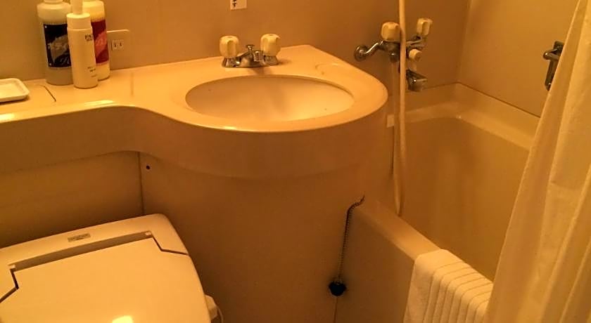 Hotel Crown Hills Takaoka