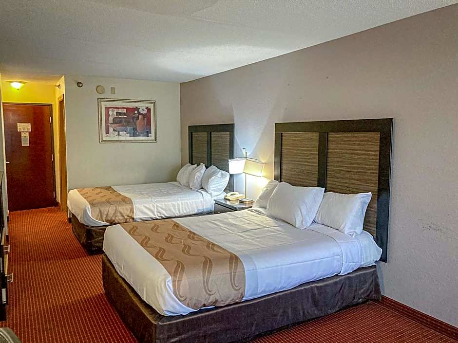 Motel 6 Elkhart, IN