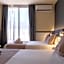 May Ramblas Hotel