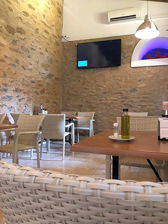 Hotel La Muralla