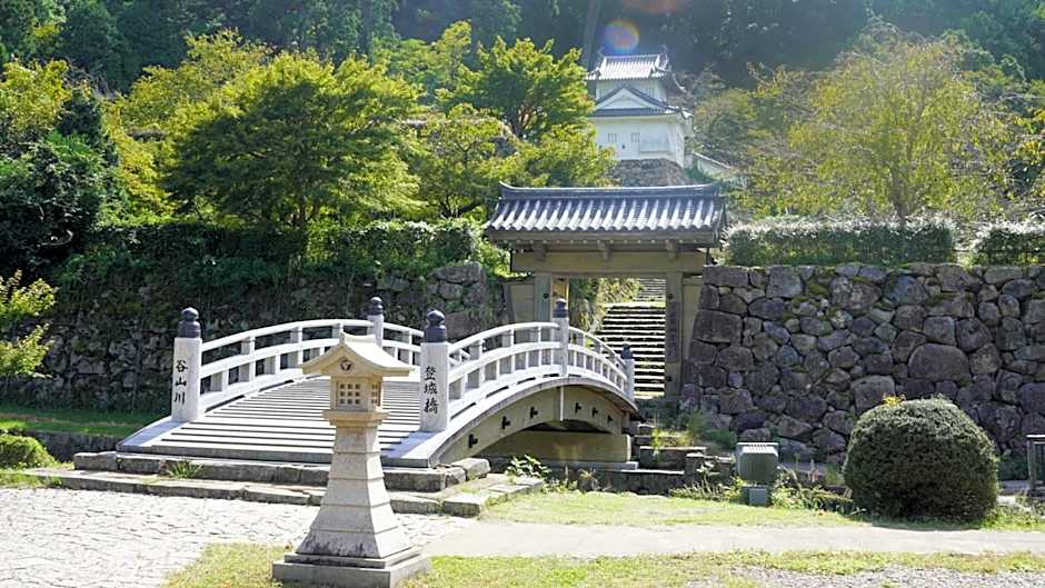 Base House Kinosaki お子様無料でサウナもアクティビティも楽しめる城崎温泉一棟貸し宿 One Group a Day Private Villa with free shuttle service, sauna and outdoor activities