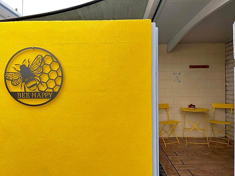 Kowhai & Colonial Motel